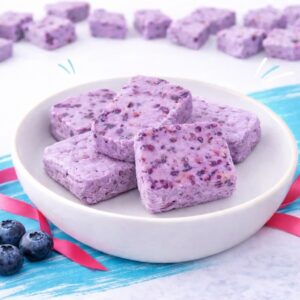 BLUEBERRY YOGURT ICECREAM
آيسكريم اللبن صحّي بنكهة التوت